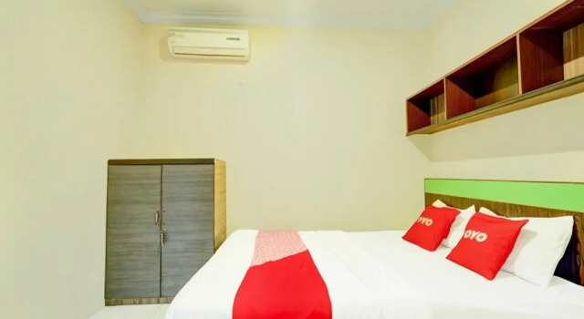 Hotel O Boarding Inn, Prenota Hotel Tegal Central Java