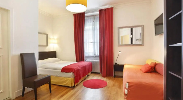 Трёхместный номер Standard Hotel Tor