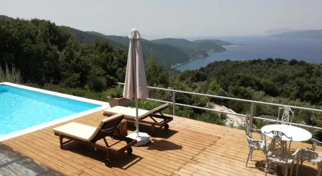 Вилла Luxury Villa in Kechria 2