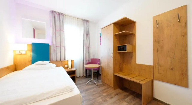 Одноместный номер Standard Hotel Bayerischer Hof