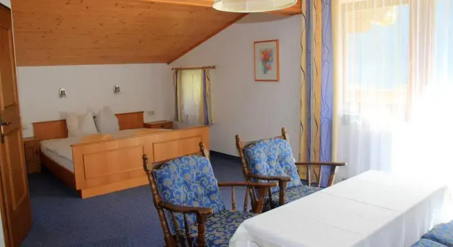 Pension Lackenhof, Rezerwuj Hotel Hotele w Salzburg z parkingiem, Parking