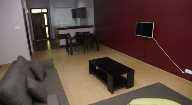 Là Ponye Hotel Apartment
