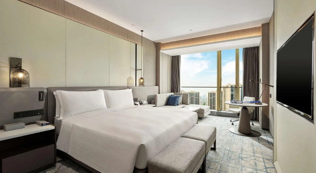 Номер Standard DoubleTree by Hilton Qidong, China