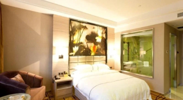 Century Land Hotel