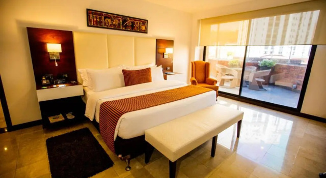 Suite Hotel Dann Carlton Cali