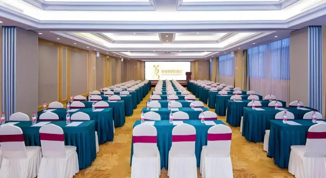 Vienna International Hotel (Xinwuzhong, Dengcheng Avenue, Xiangyang), Rezervovat Hotel Xiangyang Čína