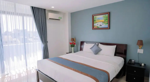 Номер Deluxe Song Tien Hotel