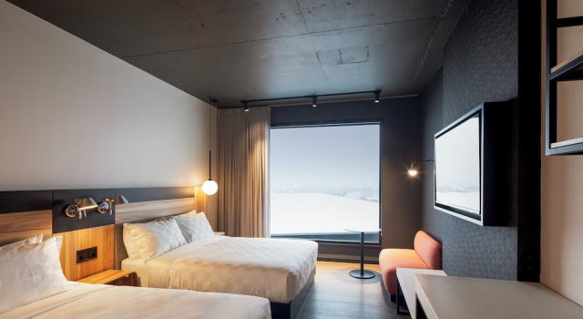 Четырёхместный номер Standard Alt Hotel Ottawa Airport