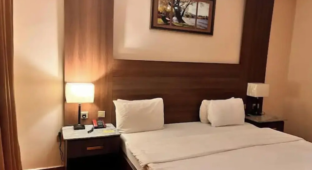 Continental Hotel by R&K Suites, Prenota Hotel Kano Nigeria
