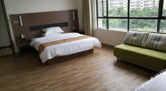 Haikou Xiyingmen Hotel, Book Hotel Haikou Hainan
