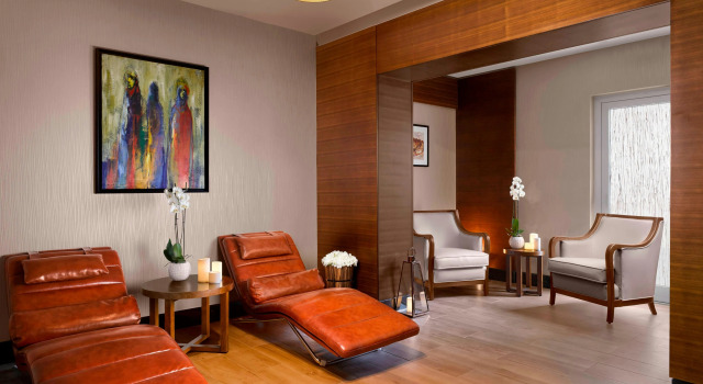 Sheraton Amman Al Nabil Hotel, Забронировать Отель Отели Аммана с бассейном, рядом с Иорданские ворота, Бассейн