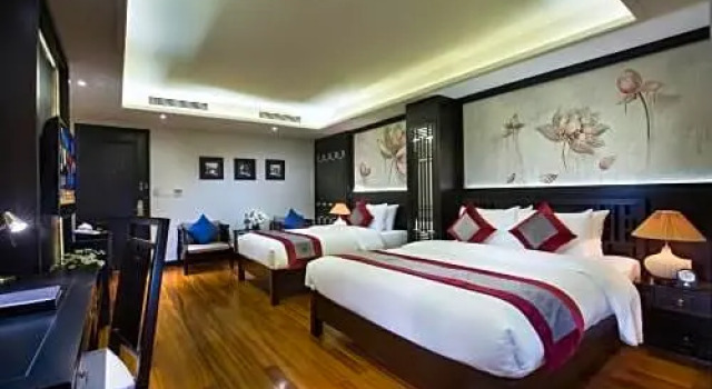 Трёхместный семейный номер Standard The Haron Hanoi Boutique Hotel