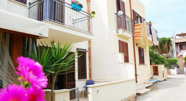 Appartamento La Terrazza, Забронировать Апартаменты/квартира Отели в центре Сан-Вито-Ло-Капо, в центре