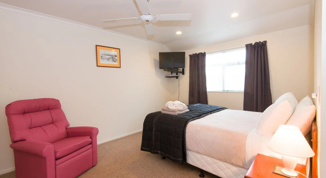 Hamilton Settlers Motor lodge, Забронировать Отель СПА-отели Гамильтон, рядом с Waikato Institute of Technology, SPA-услуги