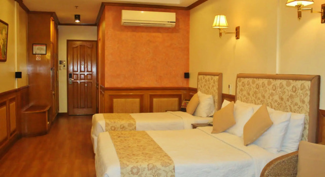 Red Coconut Beach Hotel
