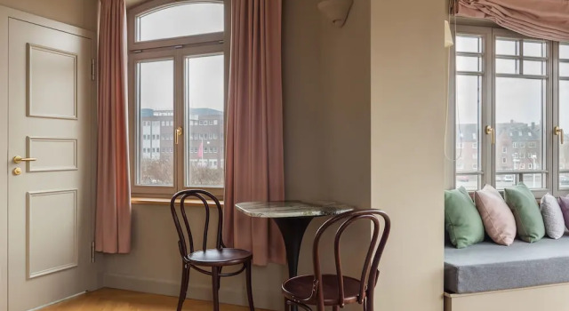 Номер Comfort Mimosa Suites