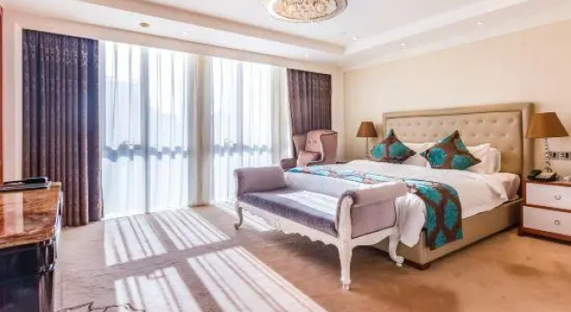 Люкс Business Beijing Jizhong Taurus Hotel
