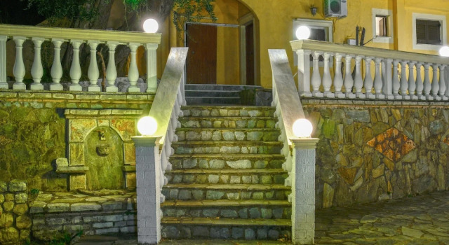 Corfu Room Apartments in a Piecefull and Full of Olive Trees Location, Забронировать Апартаменты/квартира Агии Дека периферия Ионические острова