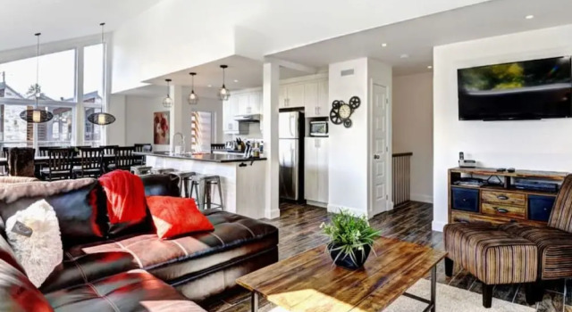 Chalets à louer à Stoneham, Boek Chalet 4-sterren hotels in Quebec, 4*