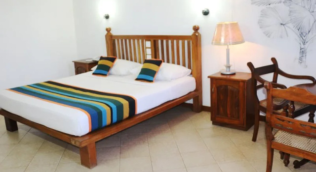 Hotel Garden Beach, Забронировать Отель Отели Косгода 3 звезды, 3*