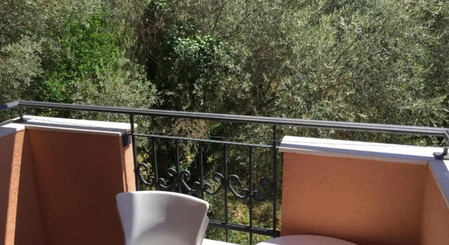 Апартаменты с 2 комнатами с балконом и с видом на море Apartments Ivan