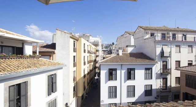 Apartamentos Real Suites Realejo, Varaa Huoneisto Granadan keskusta 