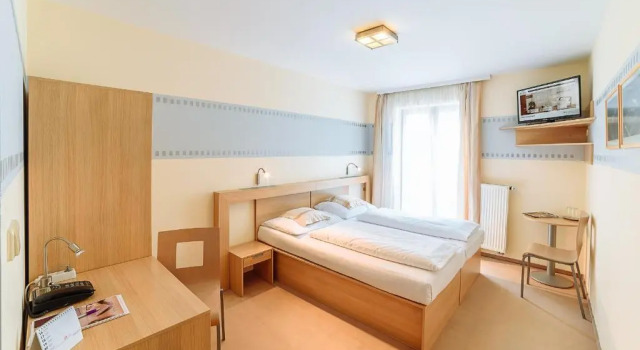 Номер Standard Hotel Biograf