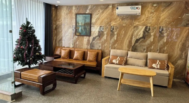Like Hotel
