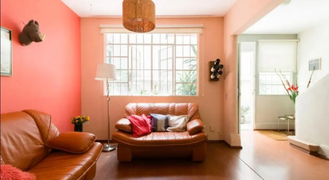 Rustic Chic House, steps away from Reforma, Забронировать Отель Мехико Мексико, рядом с Estela de Luz