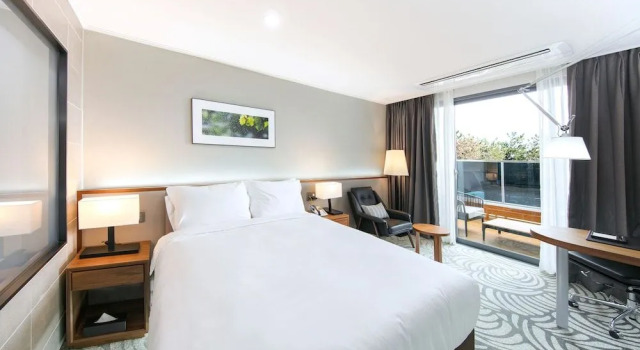 Best Western Plus GyeongJu, Забронировать Отель Отели провинции Кёнсан-Пукто с парковкой, Парковка