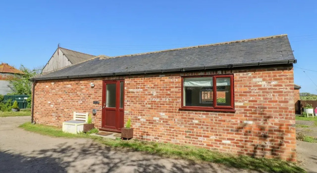 1 Pines Farm Cottages, Забронировать Фермерский дом Фермерские дома Англии, Фермерский дом