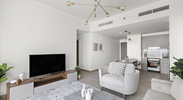 WelHome - Stylish Condo With Cityscape View in Creek Harbour, Забронировать Апартаменты/квартира Отели Дубая с парковкой, Парковка