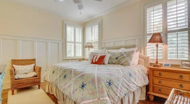 Beach Cottage With Private Pool & Spa, Ocean Views, & Shared Pool Access, Prenota Casa vacanze Saint Simons Island Georgia