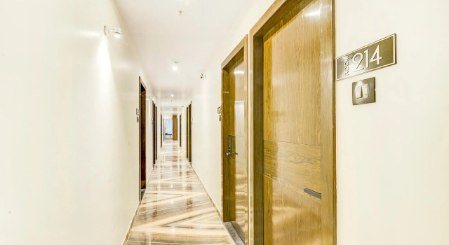 FabHotel Urban Court