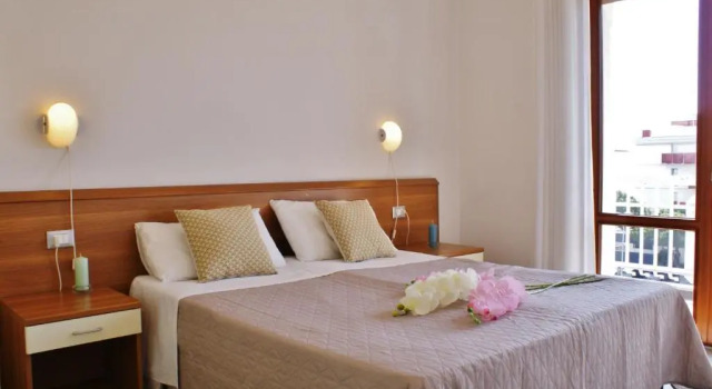 Appartamenti Residence Marcello-Piazza Torino-Lido di Jesolo, Забронировать Отель Езоло Линьяно-Ривьера