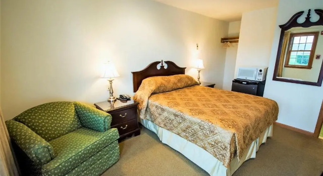 Standard Doppel Zimmer Sutton Inn