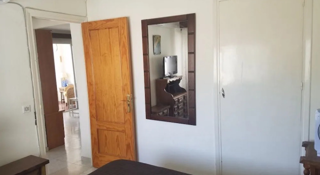Apartamento Las Torres Con Vista Al Mar, Забронировать Апартаменты/квартира Апартаменты Фуэнхирола, рядом с Salon Varietes Theatre, Апартаменты/квартира