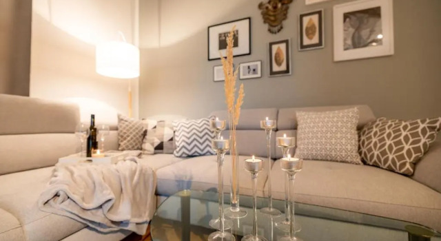 New Luxury apartment overlooking Vienna, Book Lejlighed Hoteller i Wien med pool, nær Marx Halle, Swimmingpool
