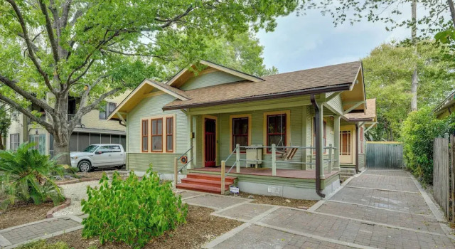 Коттедж San Antonio Gem in Prime Location w/ Outdoor Space