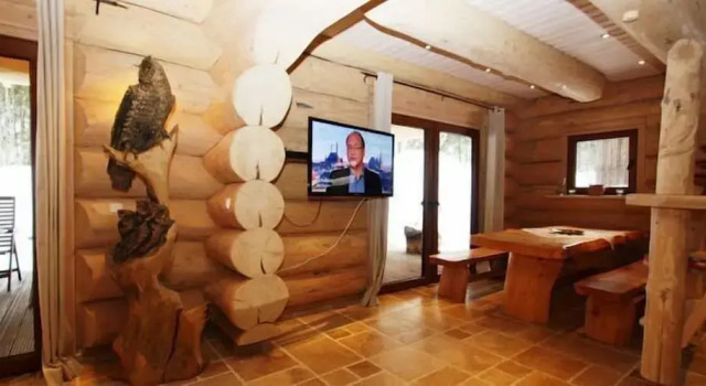 Коттедж с 5 комнатами Appartements-am-Foerchensee