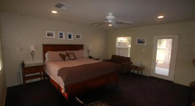 Двухместный номер Standard Queens Inn By The River