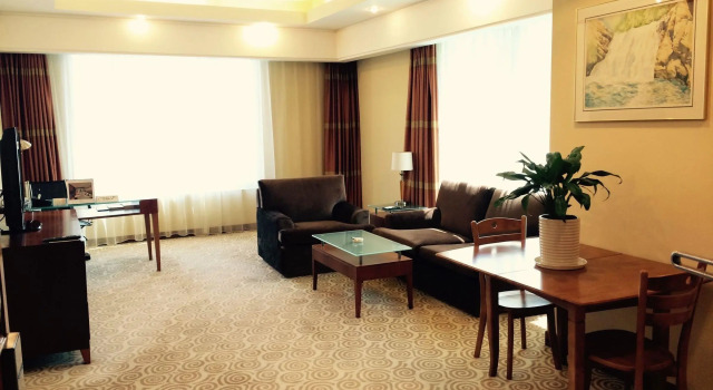 Семейный номер Standard Copthorne Hotel Qingdao