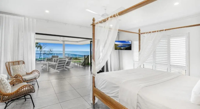 Beachside Bliss in Clifton Beach, Book Hotel Clifton Beach Cairns Beaches