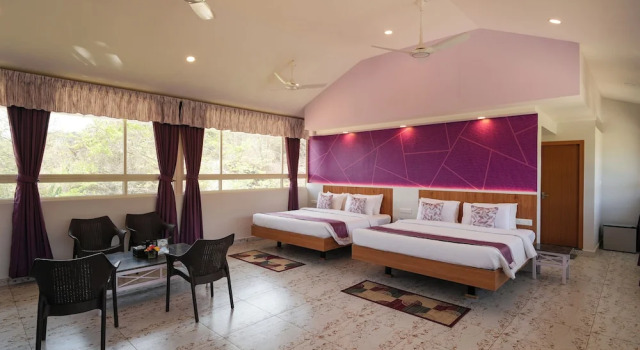 Пятиместный номер Standard Пентхаус MGM Whispering Winds Yelagiri
