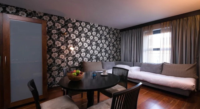 Семейный люкс The Twelve Hotel