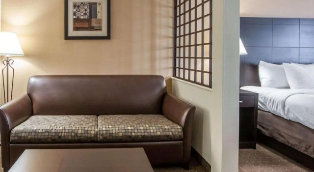 Люкс Comfort Inn Oak Ridge - Knoxville