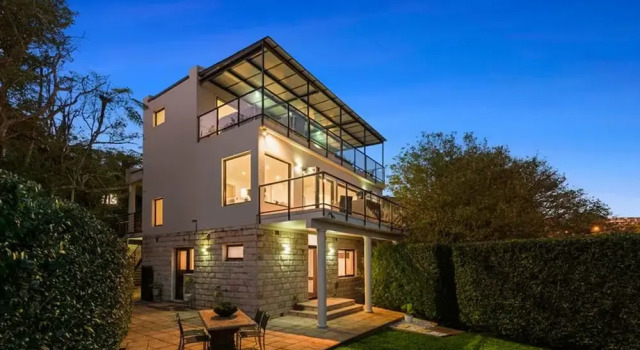 Коттедж Metawise Luxe 6 Bed Ocean View Family Home in Seaforth