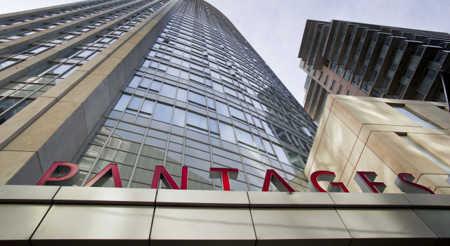 Pantages Hotel Downtown Toronto