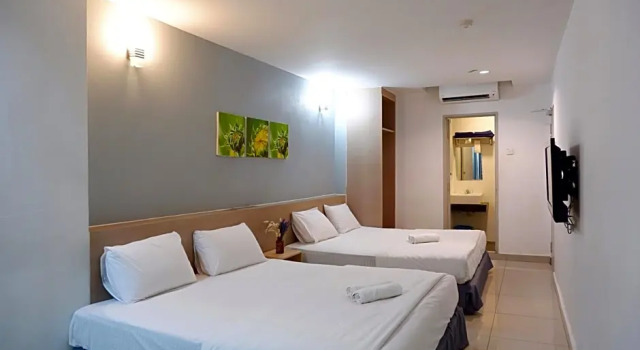 Номер Standard Iris Garden Hotel