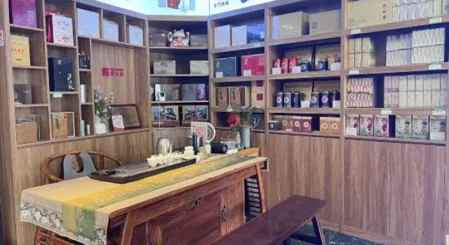 Chunguang Hotel (Spring Sunlight Hotel), Book Hotel Siming 